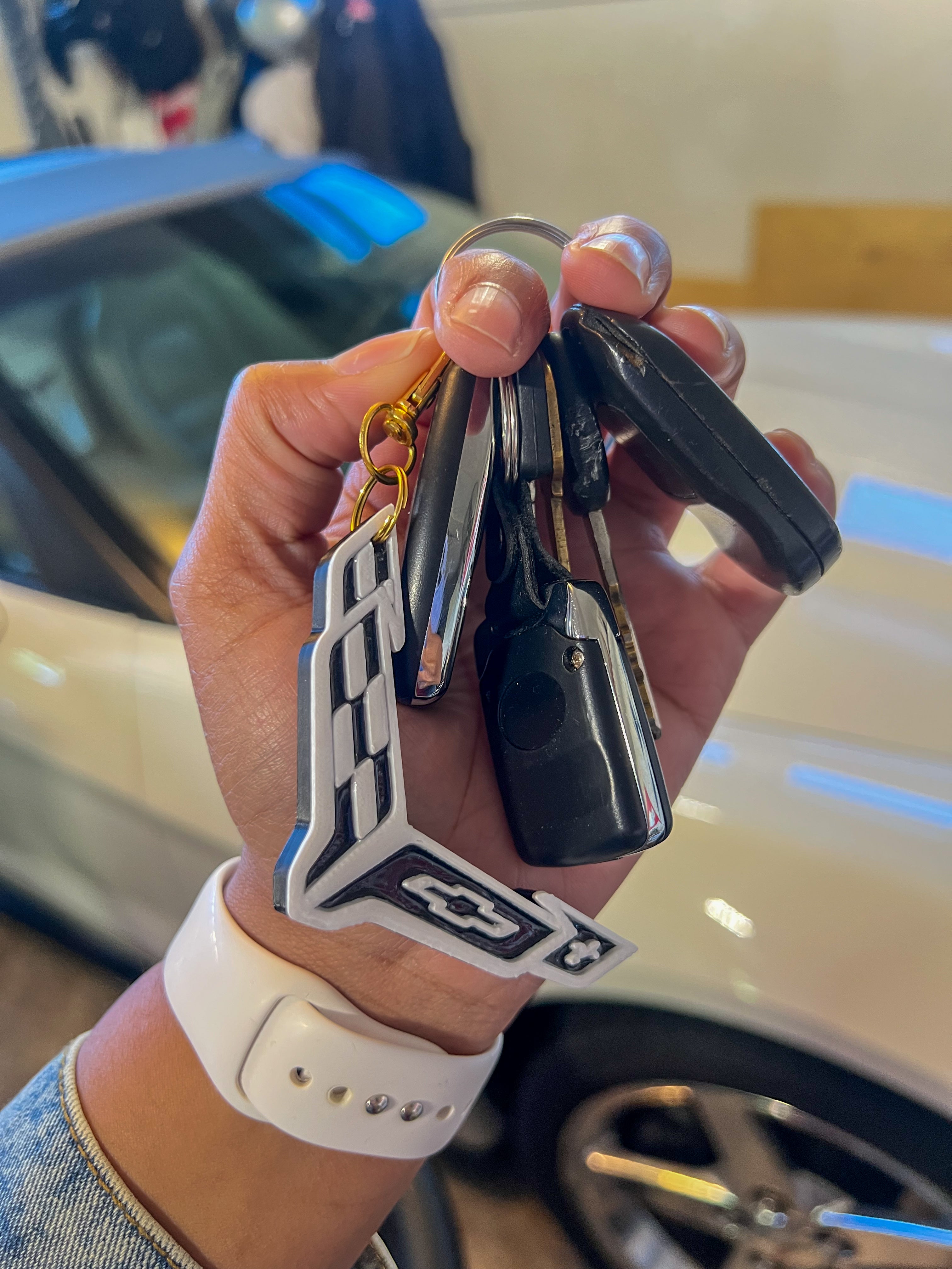 Vette Emblem Keychain | Black & White Corvette Symbol Key Chain | Gold Clasp | Car Enthusiast Gift | Vette Owner Accessories