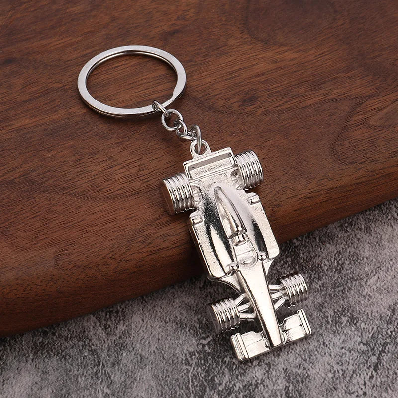 Car keychain, simulated mini motorcycle helmet, metal material, complete version, car club exhibition, advertisement, gift bag,